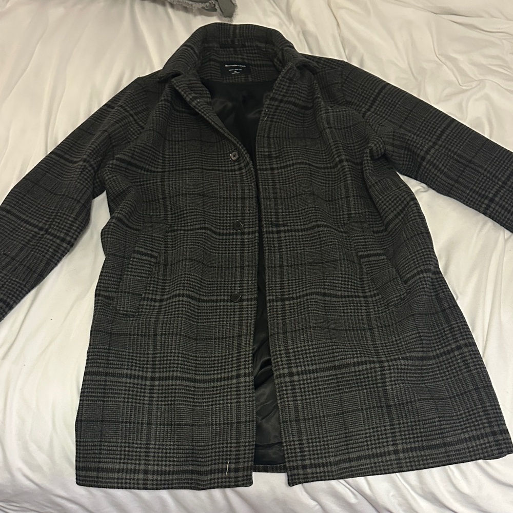 Stylish Plaid Men’s Trench Coat